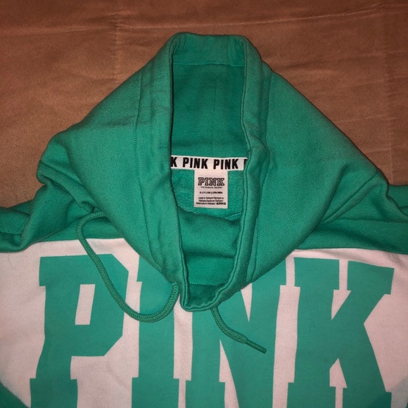 PINK Sweatshirt - Picture 4 of 7
